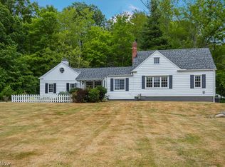 7218 Berkshire Hills Dr, Kirtland, OH 44094