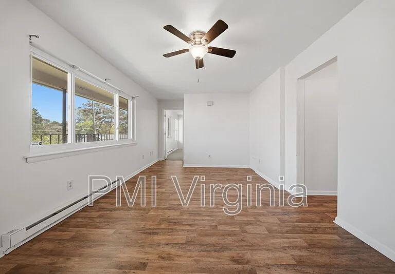 9563 15th Bay St #4 — Photo 6