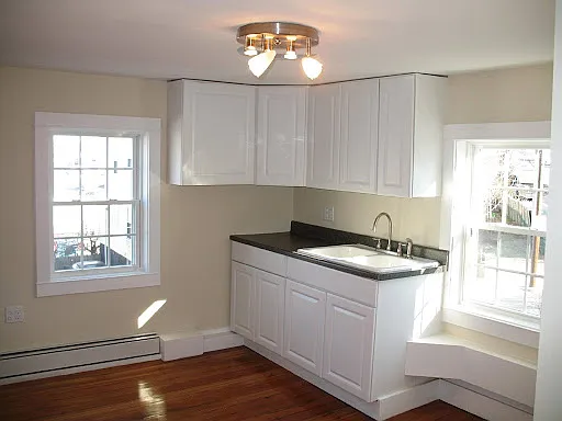 13 Lowe St #2 — Photo 14