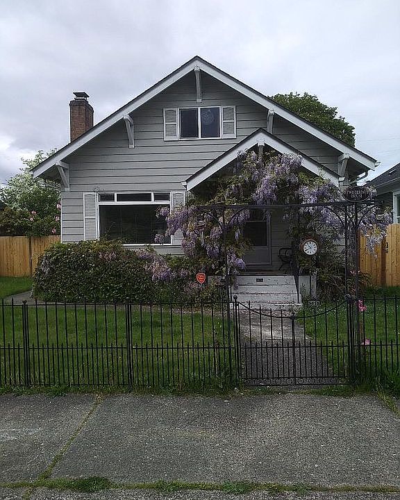2nd image of 5616 Yakima Ave