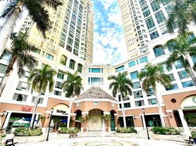 103 Avenida De Diego