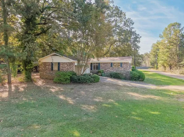 125 Woodland Cir, Houston, MS 38851