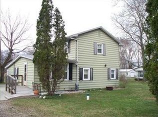 2239 E Bertrand Rd, Niles, MI 49120