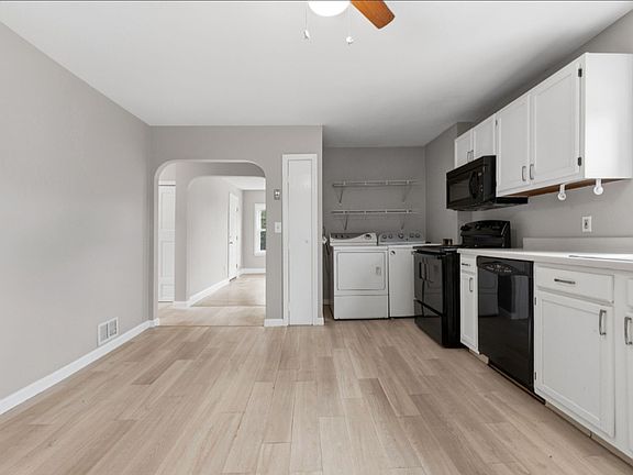 3rd image of 20 Otis St Floor 2