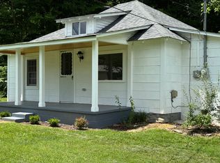 (Undisclosed Address), Johnson City, TN 37604