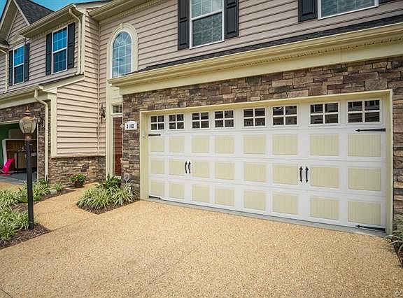 4th image of 3102 Abruzzo Pl