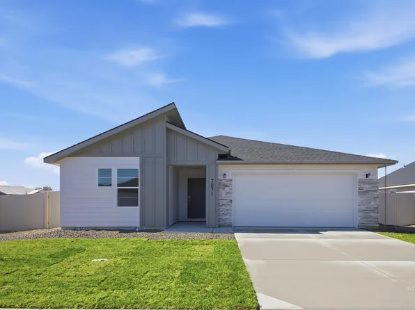 7071 E Shields Dr, Nampa, ID 83687