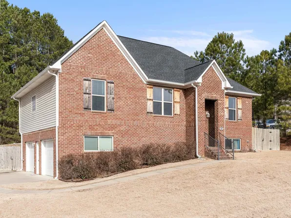 645 Woodland Cir, Odenville, AL 35120