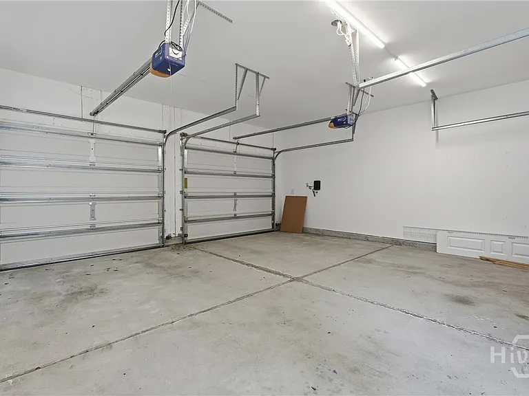313 Lake View Dr — Photo 35