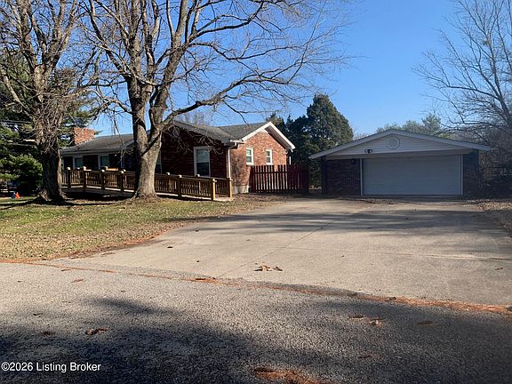4th image of 8207 Ardenia Ln