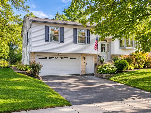 767 Leslie Ln, Glendale Heights, IL 60139