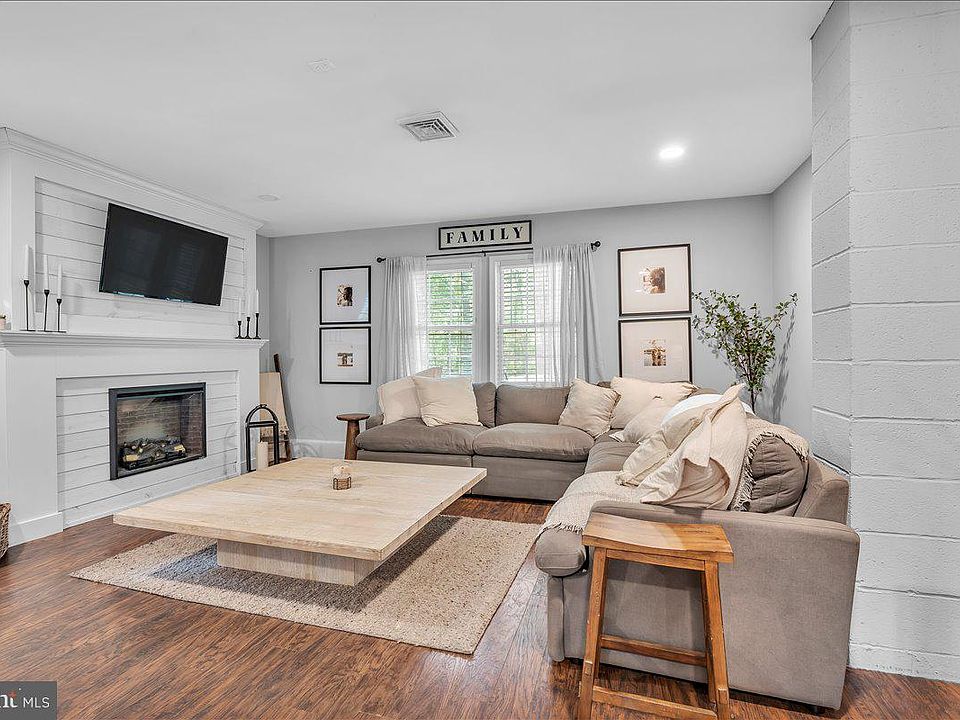 1st image of 626 Avenue D