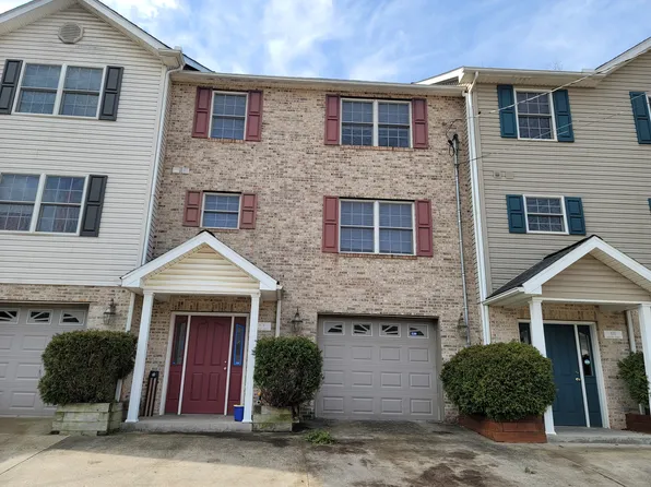 878 Tremont St, Morgantown, WV 26505