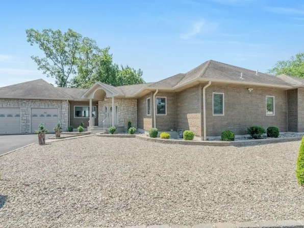 103 Pinewood Rd, Toms River Township, NJ 08753