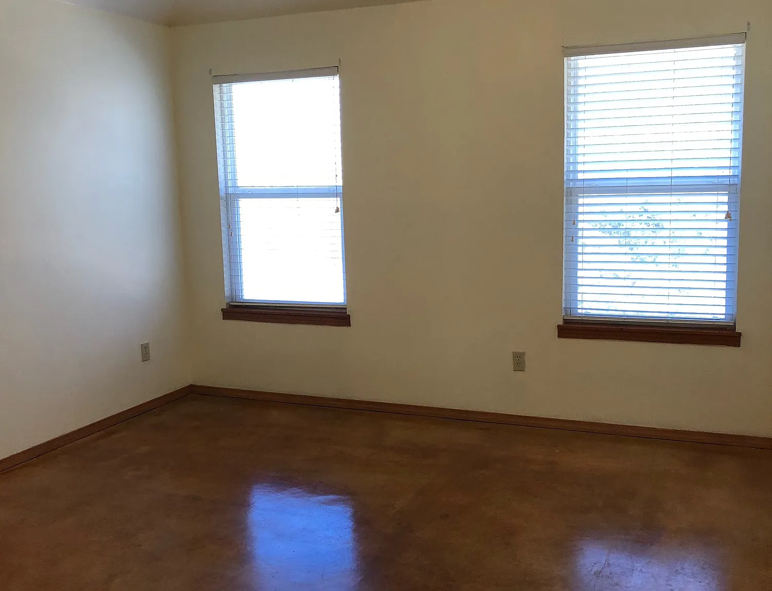 3 bed, 1325 sqft, $1,200 — Photo 3