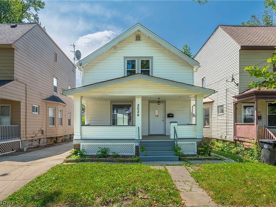 1st image of 2024 W 99th St