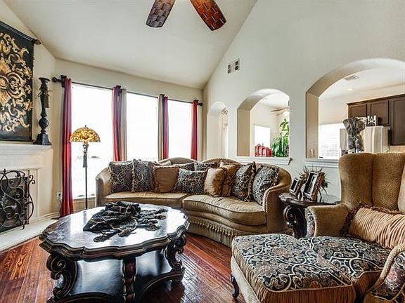4th image of 9416 Fenway Dr