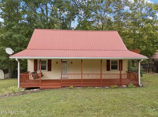 1016 Greenwood Dr, Jamestown, TN 38556