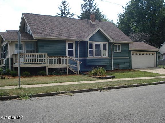 3rd image of 63 E Ave N