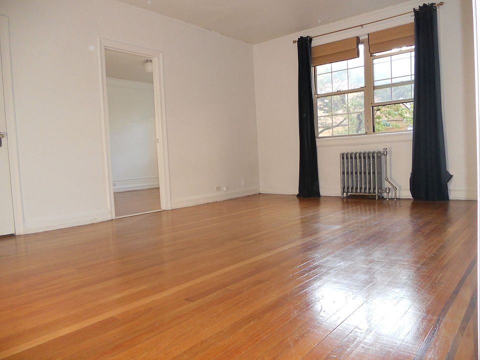 2nd image of 151 Centre Ave APT 3G