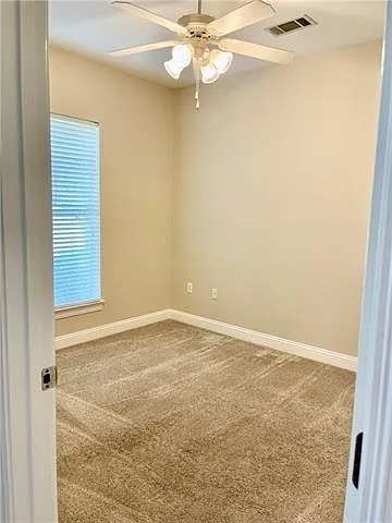 1036 River Ct — Photo 23