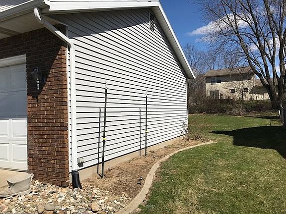 3rd image of 52190 Cloister Ct
