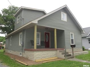 409 S Odle St, Benton, IL 62896