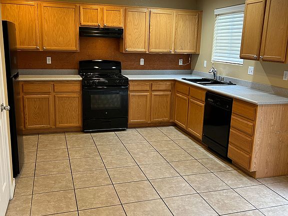 5th image of 7920 Windhamridge Dr