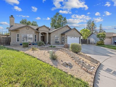 3605 E School Court, Visalia, CA, 93292