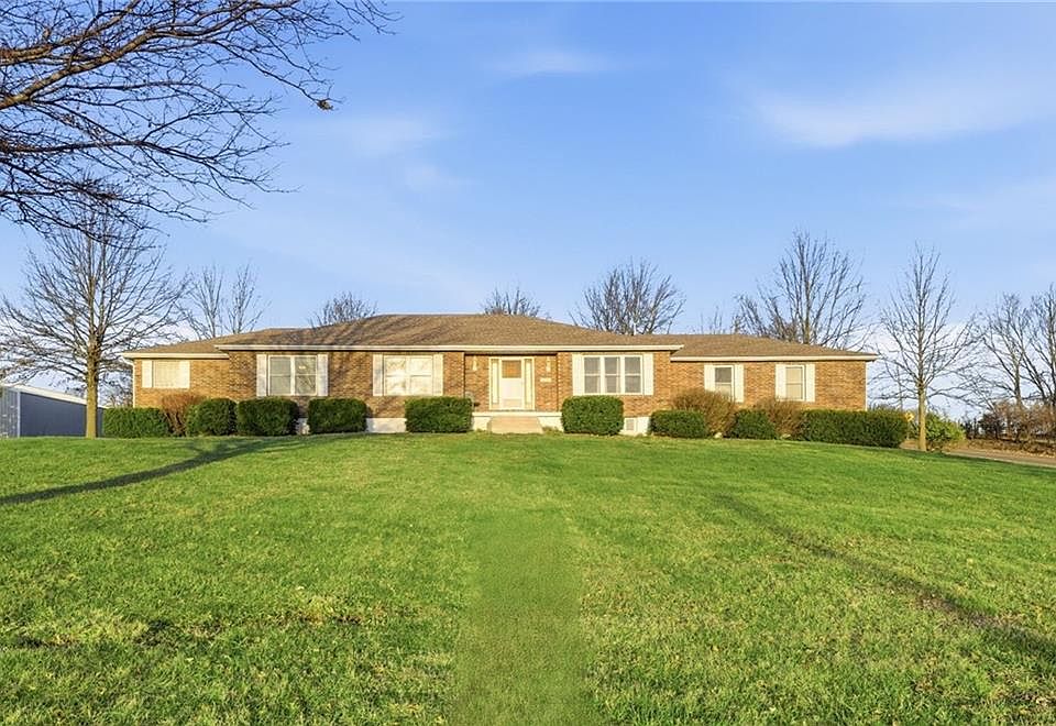 1st image of 31101 E Tyer Rd