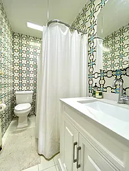 Rented by Harris Philip NYC