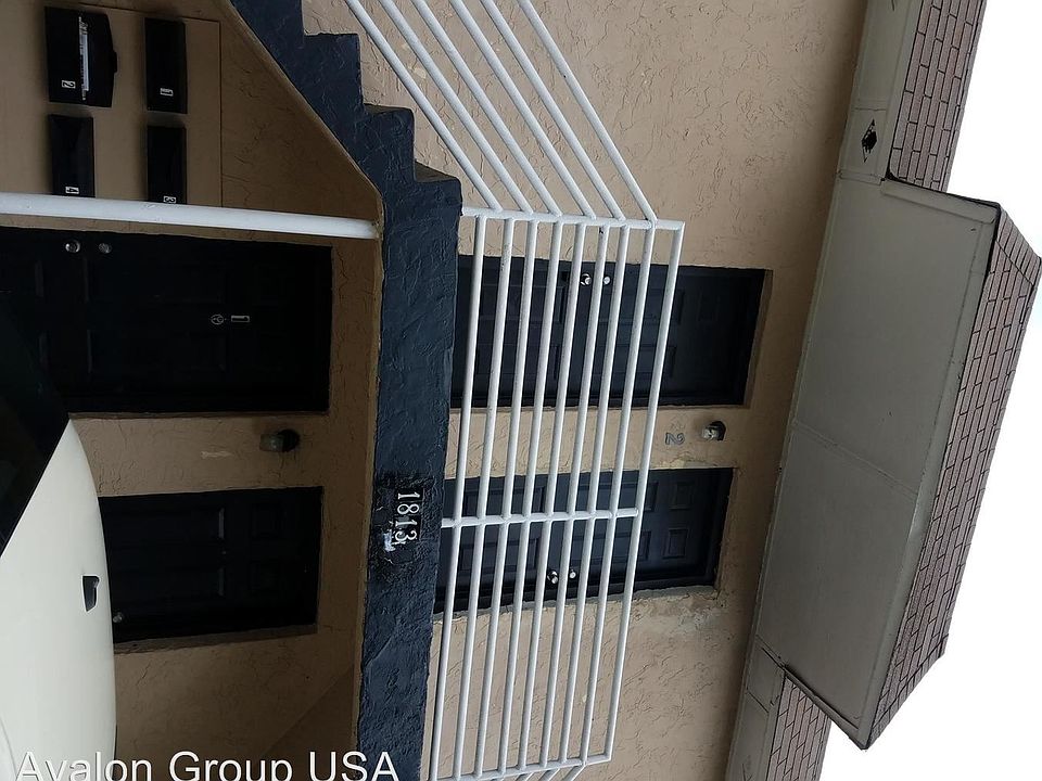 1st image of 1813 W 6th St APT 2