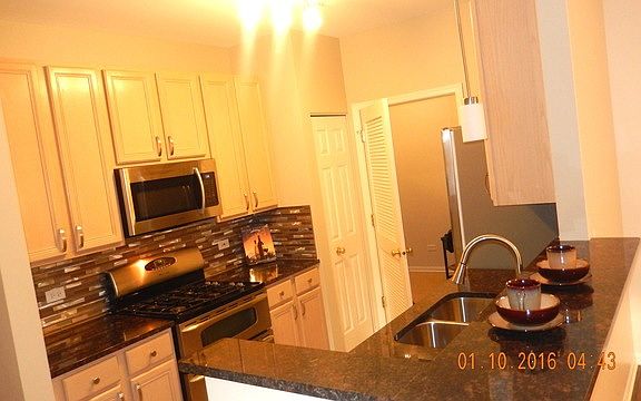 4th image of 670 Mill Cir Unit 103
