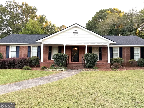 205 W Maplewood Dr, Rome, GA 30161