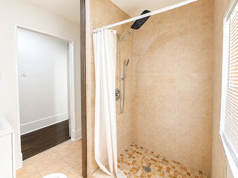 6833 Avenue C #3 — Photo 9