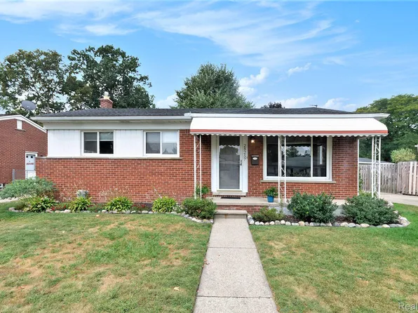 28257 Couzens Ave, Madison Heights, MI 48071