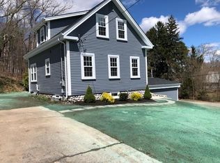 82 West St, Wrentham, MA 02093