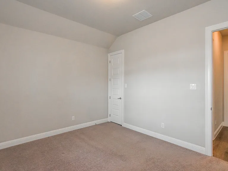 16696 Trumpet Vine Rd — Photo 22