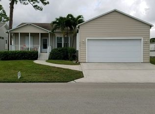 4132 6th Ct, Lantana, FL 33462