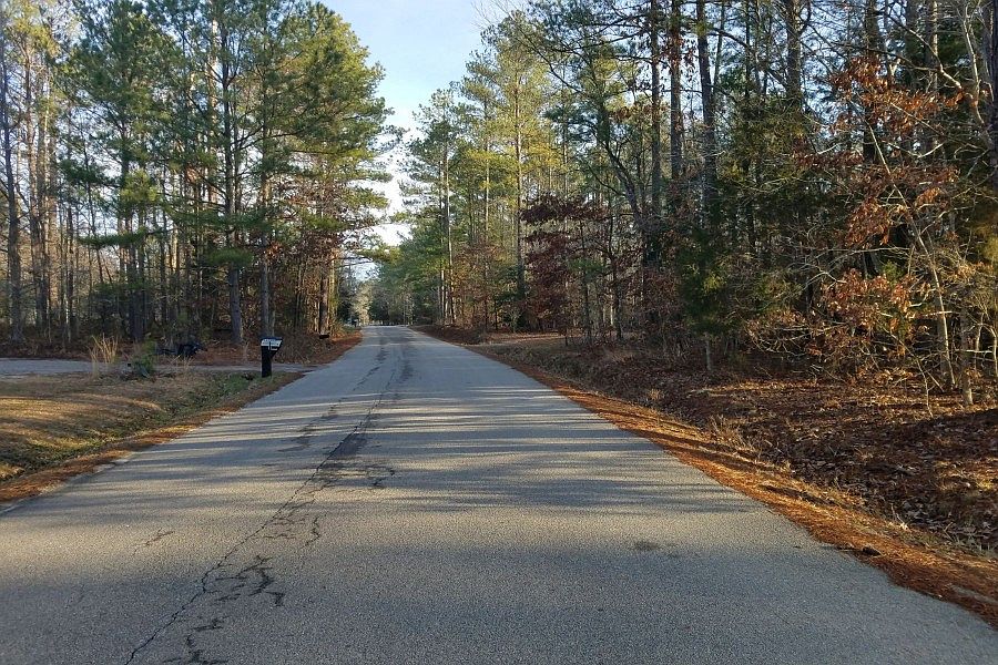 2nd image of 16121 Exter Mill Rd