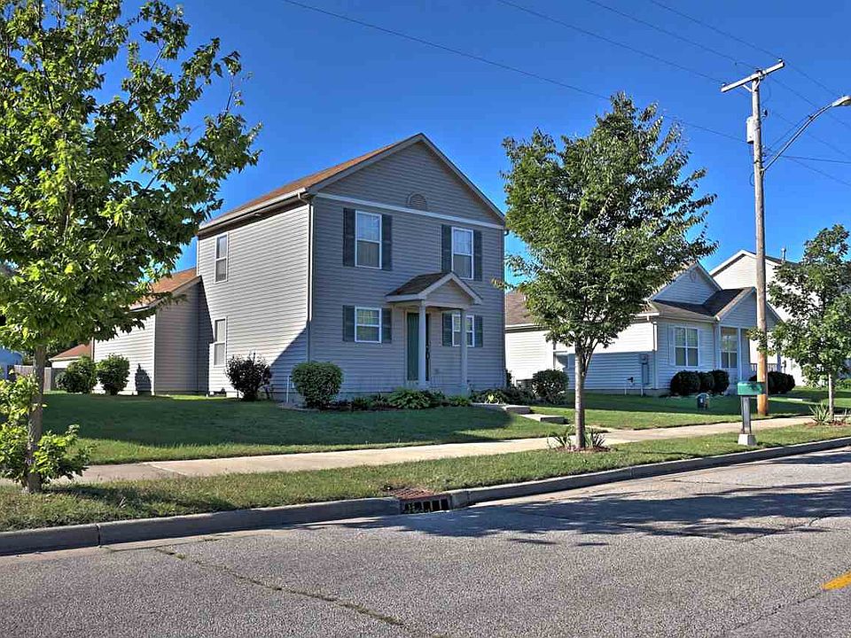 1st image of 909 Wagner Ave