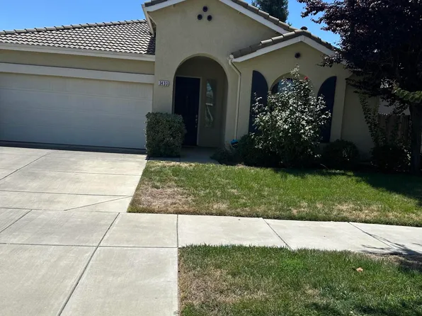 3433 W Sweet Avenue, Visalia, CA 93291