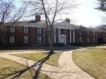 2nd image of 521 Coventry Ln APT 15
