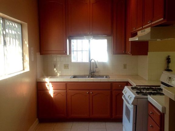 Spacious Kitchen
