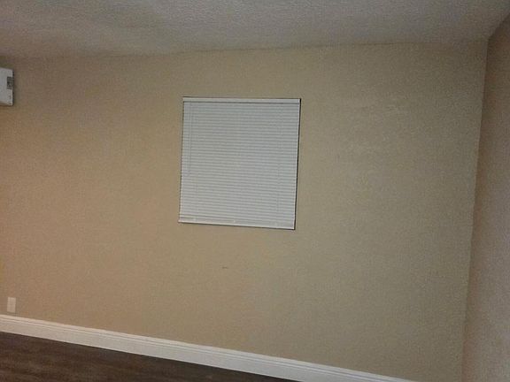 5th image of 248 SW 7TH Court