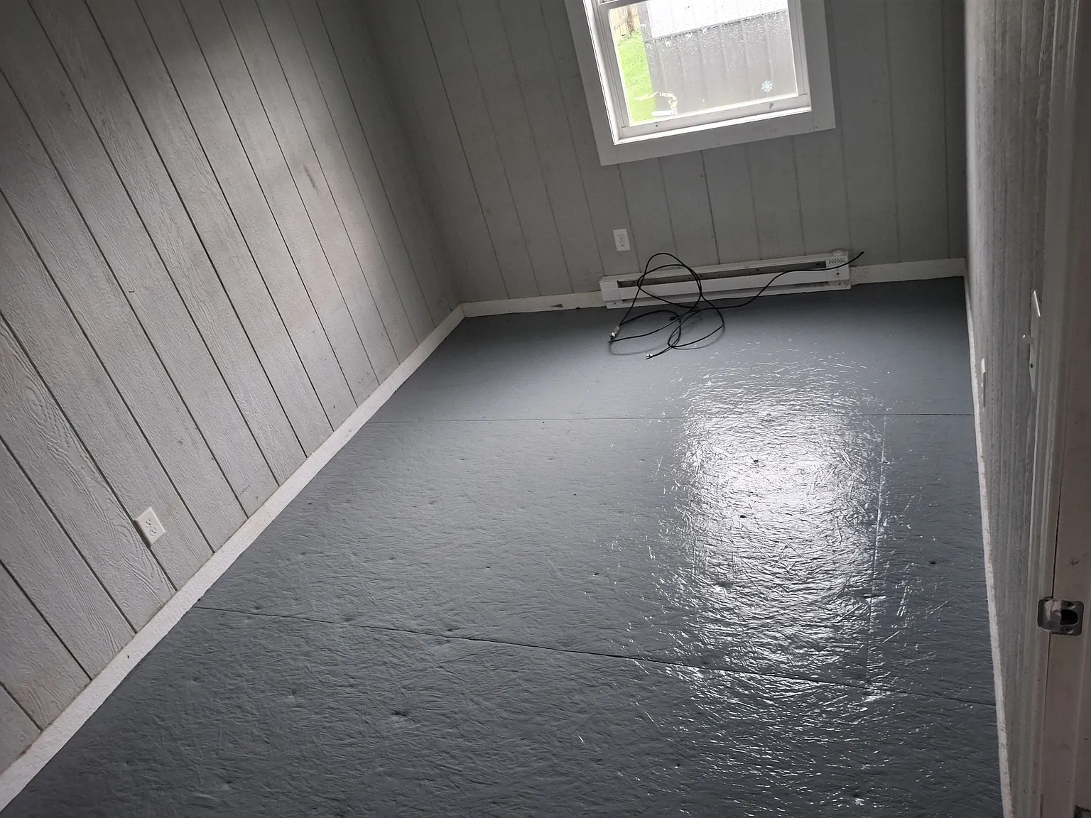 2 bed, $810 — Photo 2