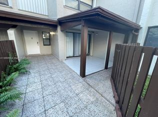 10302 NW 9th Street Cir APT 103, Miami, FL 33172