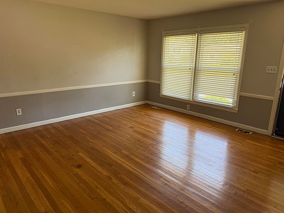 5th image of 2191 Lansill Rd