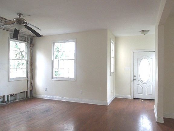 3rd image of 3128 Nashville Ave