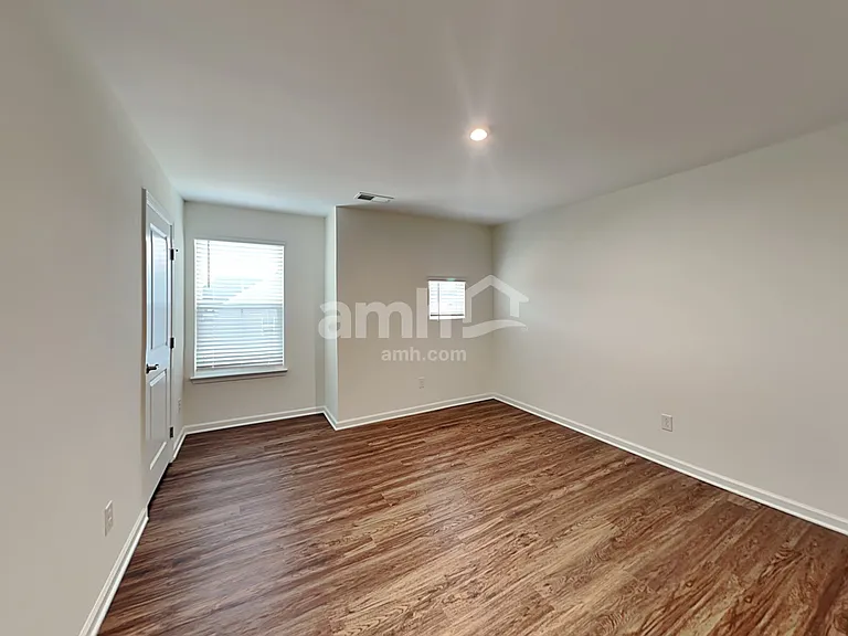 612 Hamilton Park Dr — Photo 14